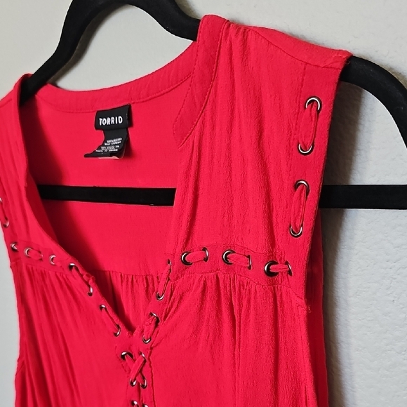 Torrid Bright Red Lace-Up Grommet Sleeveless Steampunk Blouse Top 0X - Picture 5 of 8